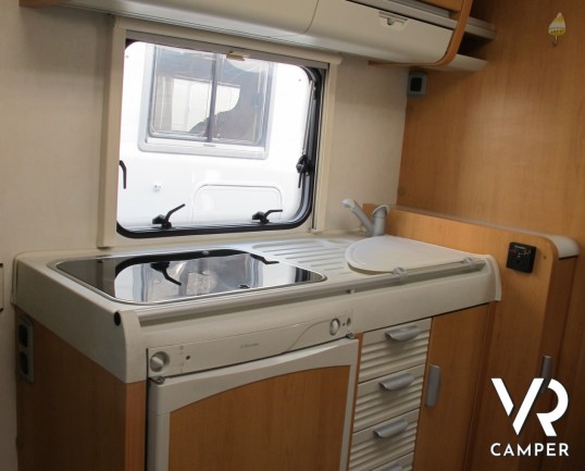 Hymercamp C 594: camper mansardato usato con 6 posti letto, letti a castello e basculante matrimoniale, camper occasione, vendita camper torino e drue