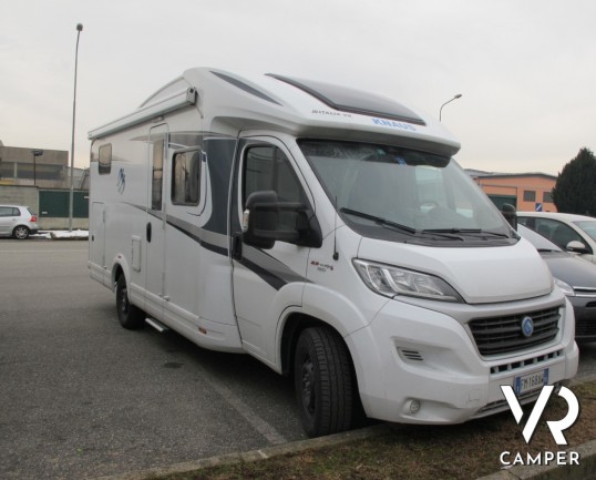 Knaus Sky Wave 650 MG_camper semintegrale_camper letto matrimoniale_ampia dinette_camper con garage_camper in vendita a torino druento