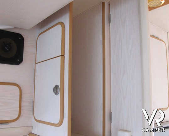 papillon gullier 580_camper_furgonato_con_garage_ampia_dinette_letto_basculante_occasione_camper_in_offerta_concessionaria_camper_e_caravan_torino_dru