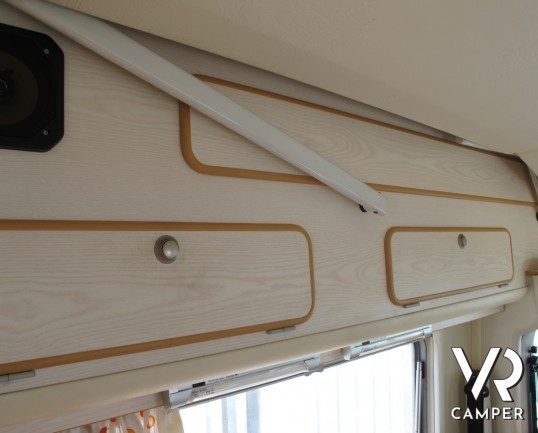 papillon gullier 580_camper_furgonato_con_garage_ampia_dinette_letto_basculante_occasione_camper_in_offerta_concessionaria_camper_e_caravan_torino_dru