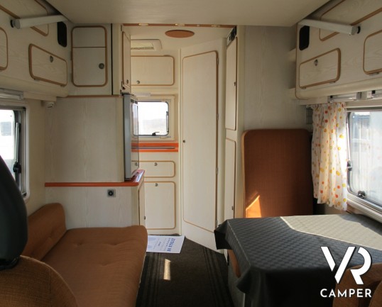 papillon gullier 580_camper_furgonato_con_garage_ampia_dinette_letto_basculante_occasione_camper_in_offerta_concessionaria_camper_e_caravan_torino_dru