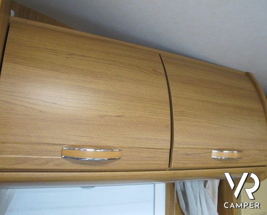 Rimor Super Brig 687_camper mansardato usato con garage_ampia dinette_bagno con doccia separata_camper usati occasione_concessionaria camper torino dr