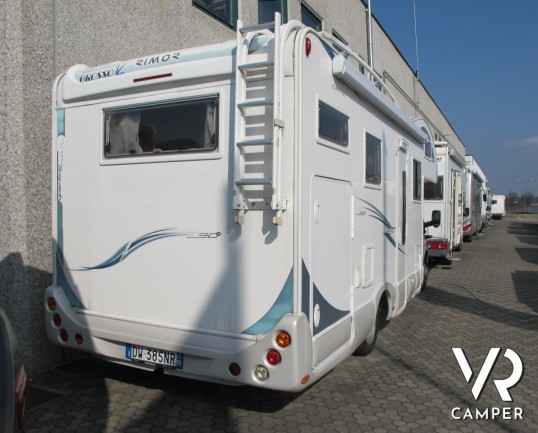 Rimor Super Brig 687_camper mansardato usato con garage_ampia dinette_bagno con doccia separata_camper usati occasione_concessionaria camper torino dr