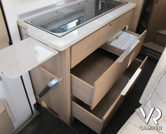 Burstner Viseo 690_camper usato motorhome_meccanica Dudato 150 cv_camper letti gemelli_garantito dal concessionario_italiavr group concessionaria camp