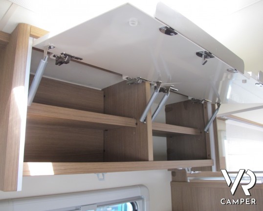 Burstner Viseo 690_camper usato motorhome_meccanica Dudato 150 cv_camper letti gemelli_garantito dal concessionario_italiavr group concessionaria camp