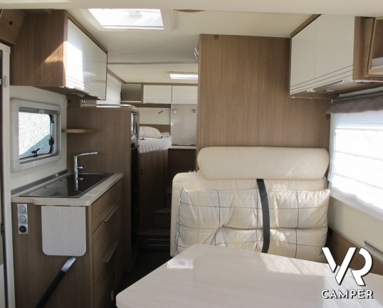 Burstner Viseo 690_camper usato motorhome_meccanica Dudato 150 cv_camper letti gemelli_garantito dal concessionario_italiavr group concessionaria camp