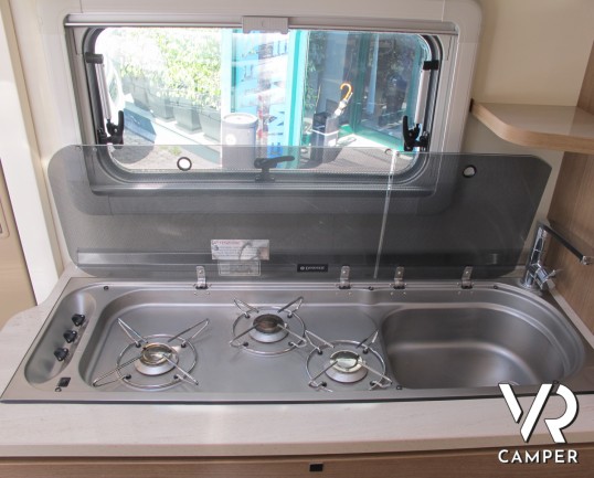 Burstner Viseo 690_camper usato motorhome_meccanica Dudato 150 cv_camper letti gemelli_garantito dal concessionario_italiavr group concessionaria camp