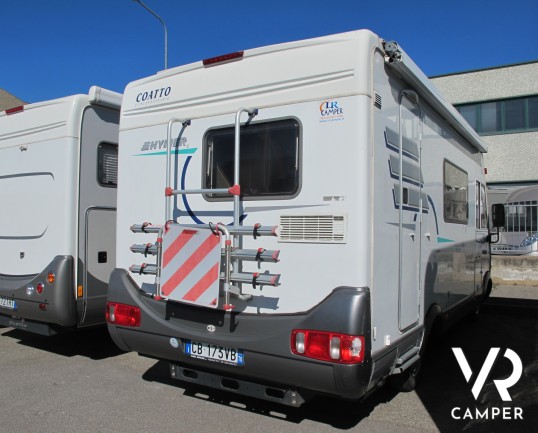 Hymer B 544: camper motorhome usato, con dinette comoda, letto basculante, ottime condizioni, occasione camper usato in vendita a torino druento, conc