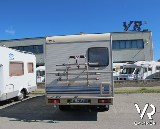 Elnagh Marlin 61 G: camper mansardato usato con letti a castello, veranda, portabici, 6 posti omologati - Italia VR vendita e noleggio camper Torino e