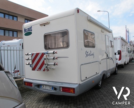 McLouis Stirling 802_camper Semintegrale su Mercedes_camper usato occasione_letto alla francese_ampia dinette_bagno con doccia separata_meccanica Merc