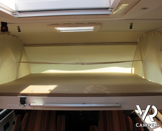 Dethleffs I 6611: camper motorhome usato, 4 posti letto, letti gemelli, letto basculante, garage - Italiavr vendita e noleggio camper a Druento (to)