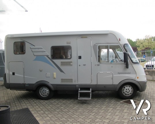 Hymer B 504_motorhome con basculante_veranda_condizionatore cabina_chiusura supplementare_oscuranti esterni_camper occasione_camper in vendita a torin