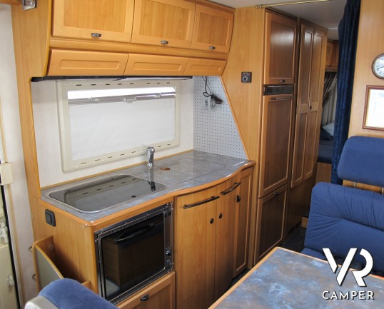 Hymer Starline 680 Classic: camper usato motorhome, 6 posti omologati, con portabici, retrocamera, antenna satellitare. ItaliaVR vendita e noleggio ca