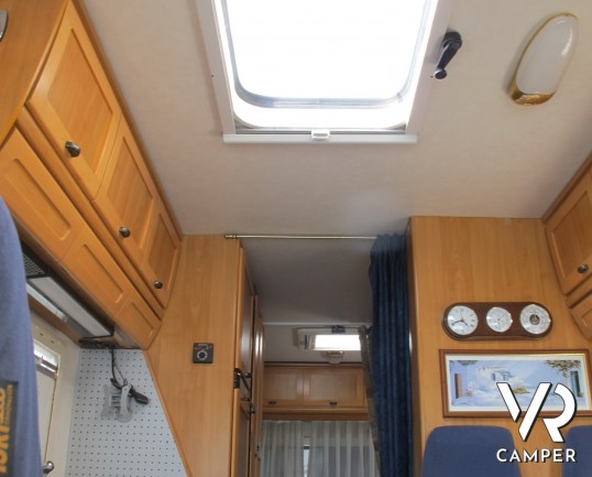 Hymer Starline 680 Classic: camper usato motorhome, 6 posti omologati, con portabici, retrocamera, antenna satellitare. ItaliaVR vendita e noleggio ca