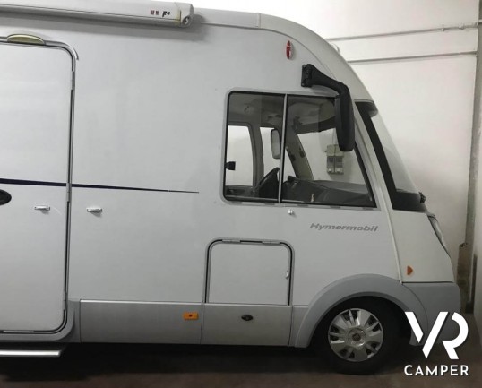 HYMER B 664 CL - camper motorhome usato, con doppio pavimento, ampio garage, comoda dinette. Italiavr vendita camper Torino