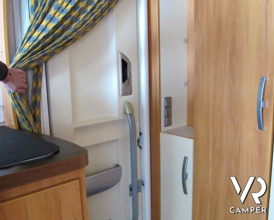 Hymer B 508 CL - camper usato motorhome su Fiat Ducato 130 cv, 4 posti letto, con veranda, portamoto, sospensioni AL-KO, Fantastic Vent - ItaliaVR_1