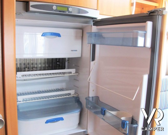 Hymer B 508 CL - camper usato motorhome su Fiat Ducato 130 cv, 4 posti letto, con veranda, portamoto, sospensioni AL-KO, Fantastic Vent - ItaliaVR_1