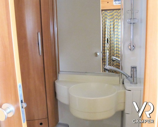 Hymer B 508 CL - camper usato motorhome su Fiat Ducato 130 cv, 4 posti letto, con veranda, portamoto, sospensioni AL-KO, Fantastic Vent - ItaliaVR_1