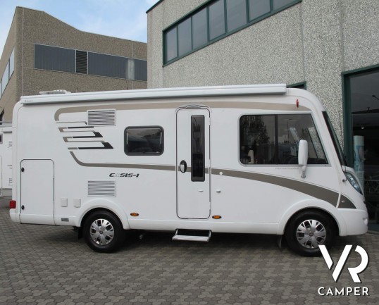 Hymer Exsis I 504 - camper usato motorhome compatto su motore Ducato 130 cv, 4 posti letto, dotato di veranda, antenna satellitare, retrocamera.