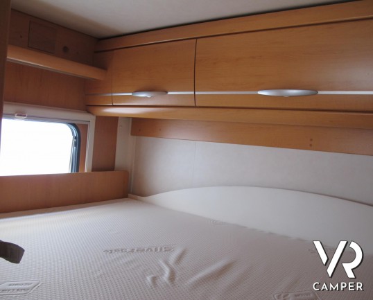 HYMER B 664 CL - camper motorhome usato, con doppio pavimento, ampio garage, comoda dinette. Italiavr vendita camper Torino