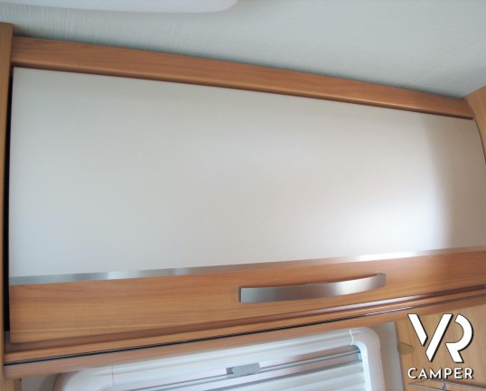 Hymer Exsis-T 414 - camper semintegrale usato, con letto matrimoniale trasversale in coda, veranda e portabici. Su meccanica Fiat Ducato 130 CV. Itali