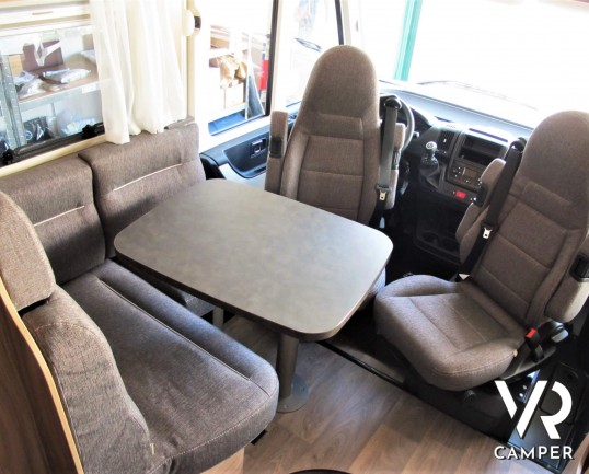 Hymer Exsis I 474 - camper nuovo motorhome compatto, con letti gemelli e basculante, doppio pavimento, garage - ItaliaVR vendita camper torino e piemo