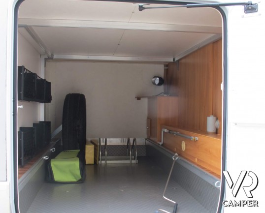 Hymer Tramp 612 CL - camper usato semintegrale 3 posti letto, dotato di veranda, retrocamera, antenna tv, climatizzatore. In visione alla sede ItaliaV