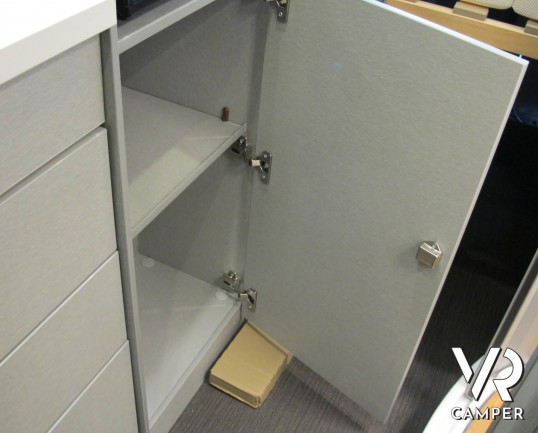 Hymer Van 600 FREE Campus - camper nuovo furgonato 2020, meccanica Mercedes, colore bianco, con letto sul tetto - ItaliaVR