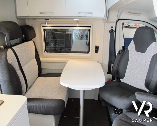 Hymer Van 600 FREE Campus - camper nuovo furgonato 2020, meccanica Mercedes, colore bianco, con letto sul tetto - ItaliaVR