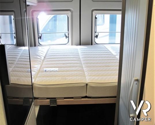 Hymer Van 600 FREE Campus - camper nuovo furgonato 2020, meccanica Mercedes, colore bianco, con letto sul tetto - ItaliaVR