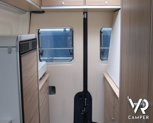 HymerCar Grand Canyon S - camper usato furgonato, colore blu pastello, su potente meccanica Mercedes 4x4 - Italiavr vendita camper Druento Torino