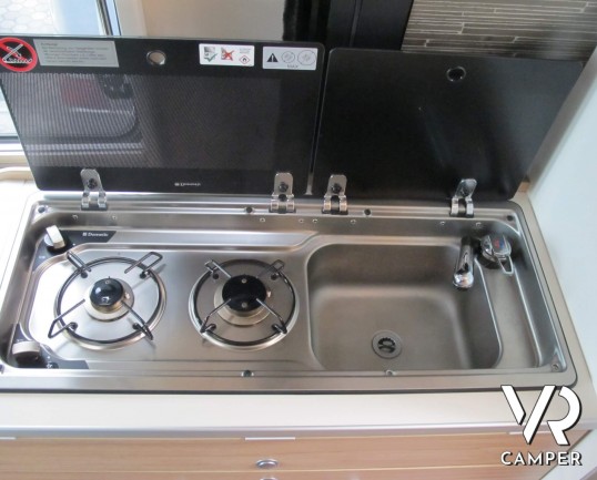 HymerCar Grand Canyon S - camper usato furgonato, colore blu pastello, su potente meccanica Mercedes 4x4 - Italiavr vendita camper Druento Torino