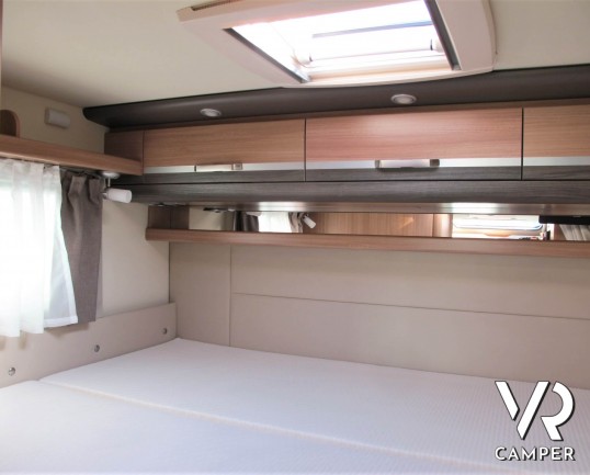 Knaus SkyWave 650 MG - camper semintegrale usato, semintegrale recente del 2016, su meccanica Ducato 130 CV, dotato di veranda, retrocamera, sensori