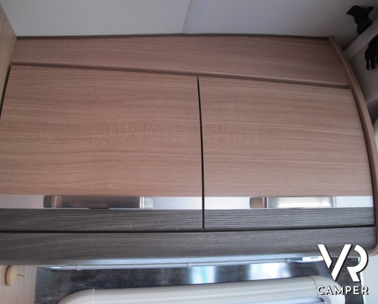 Knaus SkyWave 650 MG - camper semintegrale usato, semintegrale recente del 2016, su meccanica Ducato 130 CV, dotato di veranda, retrocamera, sensori