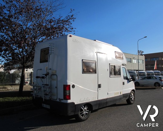 Allcar Nabilia 545 - camper monoscocca con cellula monoblocco in vetroresina, 4 posti letto, pochissimi chilometri. Visionabile alla sede ItaliaVR a T