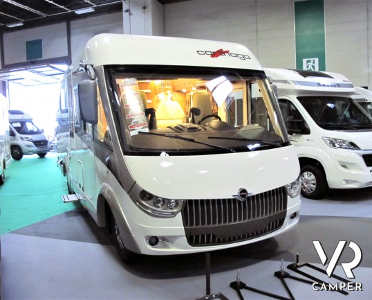 Carthago C-Line 5.3 - camper motorhome con garage. Nuovo modello Carthago motorhome 2020, con doppio pavimento e garage, su meccanica Ducato 140 CV