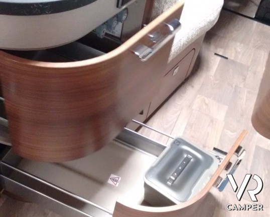 Hymer B MC-I 550 "Whiteline" - Motorhome doppio pavimento