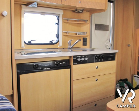 Dethleffs 540 SK - caravan roulotte con 6 posti letto, dotata di portabici, veranda e tendalino, moover. Adatta ai viaggi con tutta la famiglia