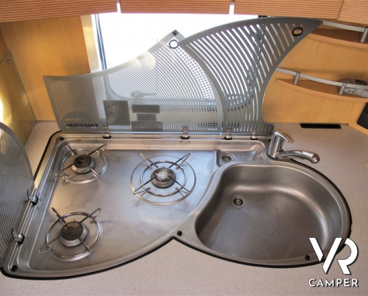 Dethleffs 540 SK - caravan roulotte con 6 posti letto, dotata di portabici, veranda e tendalino, moover. Adatta ai viaggi con tutta la famiglia