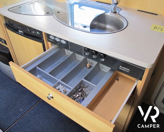 Dethleffs 540 SK - caravan roulotte con 6 posti letto, dotata di portabici, veranda e tendalino, moover. Adatta ai viaggi con tutta la famiglia