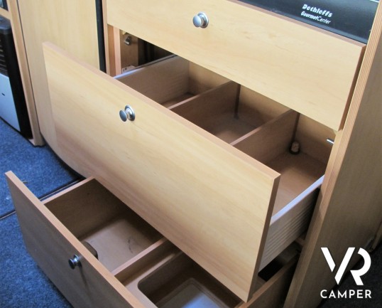 Dethleffs 540 SK - caravan roulotte con 6 posti letto, dotata di portabici, veranda e tendalino, moover. Adatta ai viaggi con tutta la famiglia