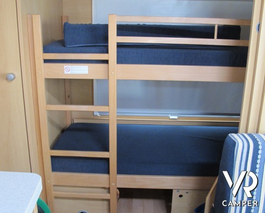 Dethleffs 540 SK - caravan roulotte con 6 posti letto, dotata di portabici, veranda e tendalino, moover. Adatta ai viaggi con tutta la famiglia