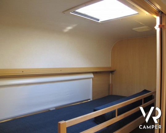 Dethleffs 540 SK - caravan roulotte con 6 posti letto, dotata di portabici, veranda e tendalino, moover. Adatta ai viaggi con tutta la famiglia