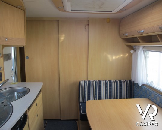 Dethleffs 540 SK - caravan roulotte con 6 posti letto, dotata di portabici, veranda e tendalino, moover. Adatta ai viaggi con tutta la famiglia