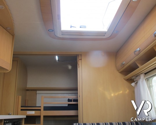 Dethleffs 540 SK - caravan roulotte con 6 posti letto, dotata di portabici, veranda e tendalino, moover. Adatta ai viaggi con tutta la famiglia