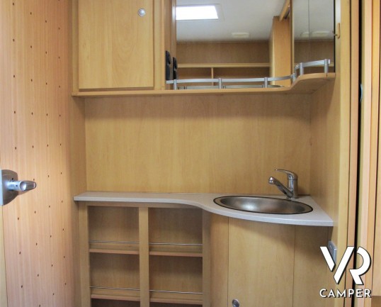 Dethleffs 540 SK - caravan roulotte con 6 posti letto, dotata di portabici, veranda e tendalino, moover. Adatta ai viaggi con tutta la famiglia