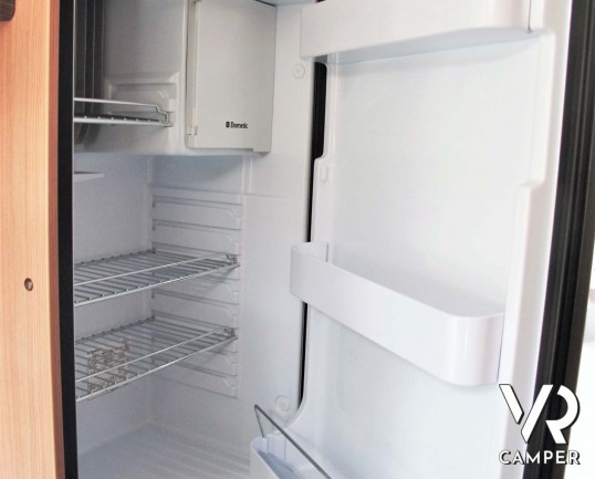 Furgone camperizzato usato con 3 posti letto, veranda, portabici, retrocamera. Su meccanica Ducato 130 cv. In visione alla sede Italia VR a Torino-Dru