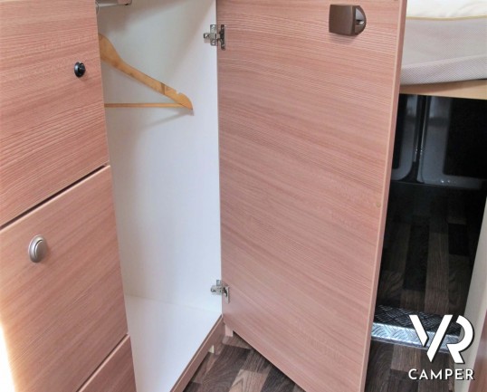 Furgone camperizzato usato con 3 posti letto, veranda, portabici, retrocamera. Su meccanica Ducato 130 cv. In visione alla sede Italia VR a Torino-Dru