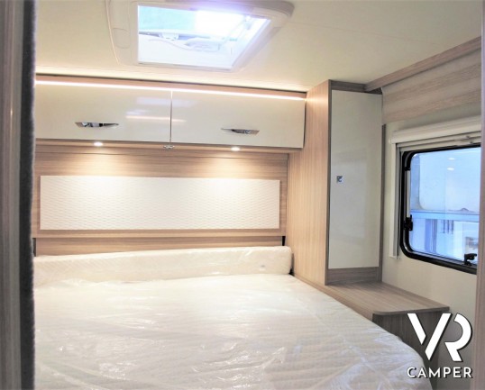 Lyseo Time IT 736 "Harmony Line": camper nuovo con letto basculante elettrico e letto nautico in coda. Su Fiat Ducato 150 CV, Euro 6 D.