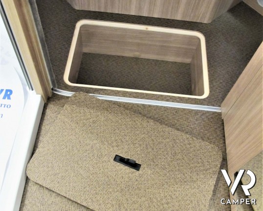 Lyseo Time IT 736 "Harmony Line": camper nuovo con letto basculante elettrico e letto nautico in coda. Su Fiat Ducato 150 CV, Euro 6 D.